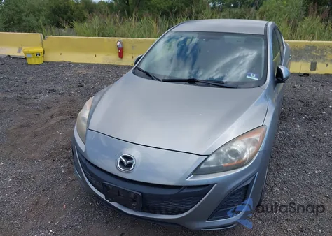 2011 Mazda Mazda3 I Touring z USA, uszkodzony, nr VIN JM1BL1VG8B1407699